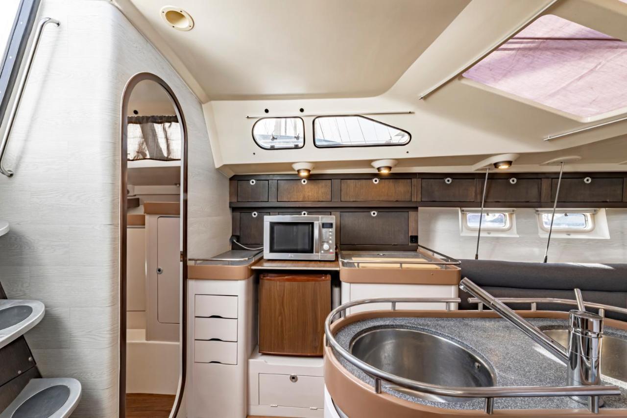 Relaxing Stay On A 38Ft Sail Yacht Arrecife  Exterior photo